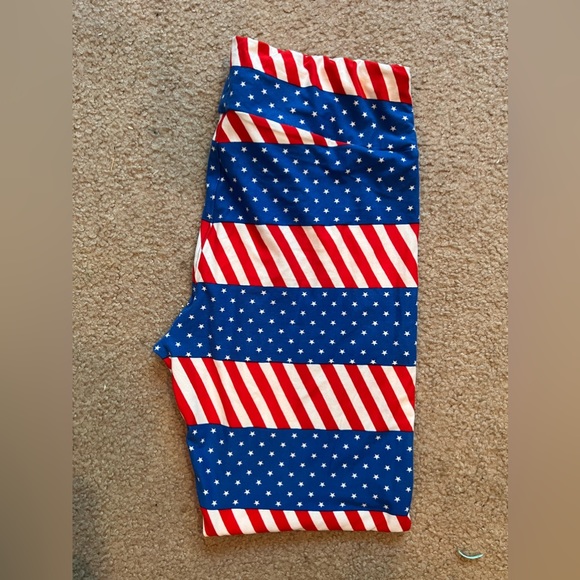 Tall & Curvy Lularoe stars & stripe leggings - Picture 2 of 2